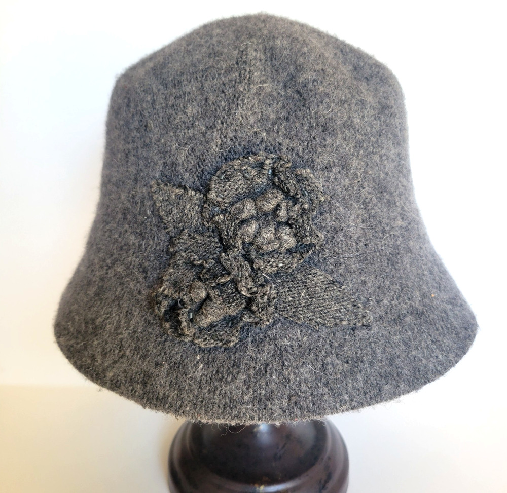 Croft & Barrow Women's Gray Wool Blend Cloche Gatsby Hat Flower One Size Winter